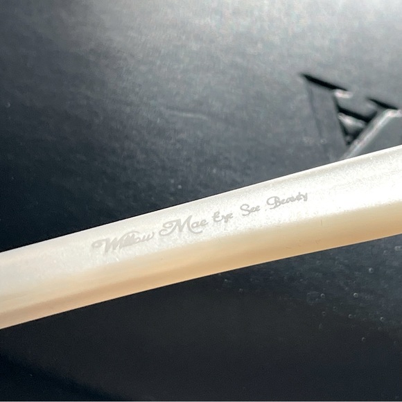 Willow Mae Eye See Beauty Children’s prescription glasses frames Blue and pearl - Picture 3 of 7